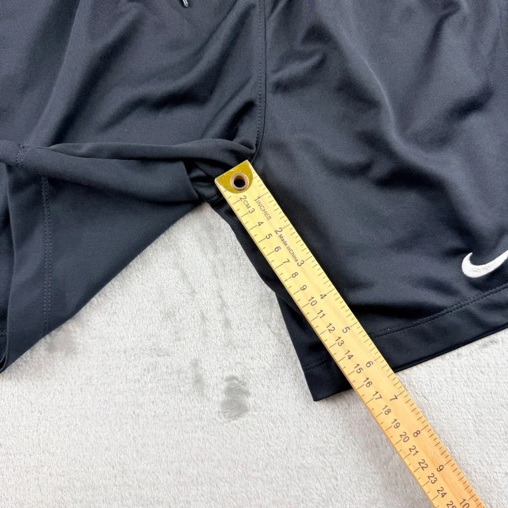 Nike Boys Dri-FIT Athletic Shorts Black Size Medium M